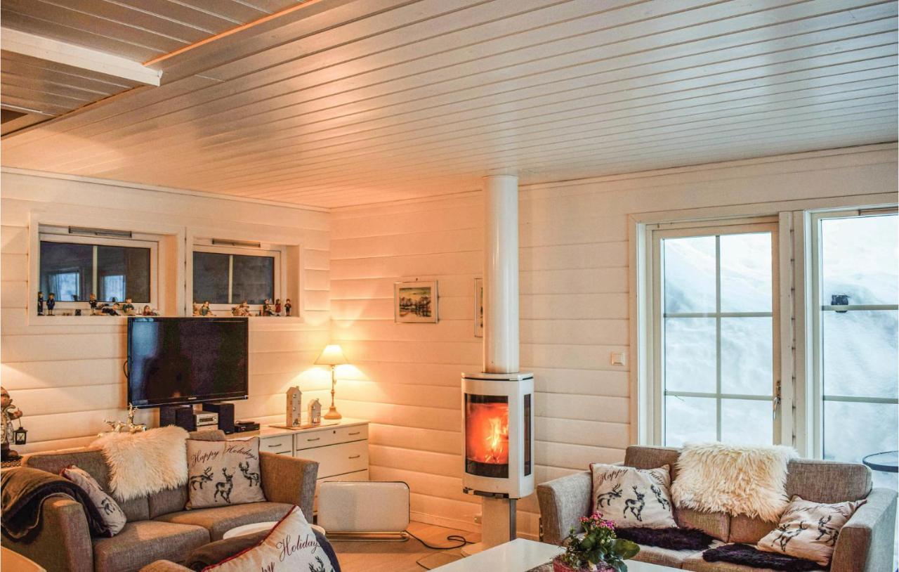 5 Bedroom Cozy Home In Norheimsund Exterior foto